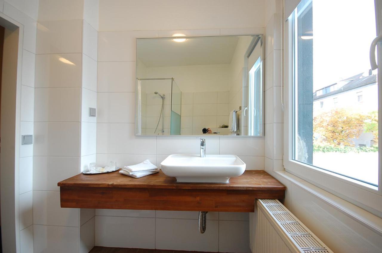 Hotel Haus Isenburg Neu-Isenburg Zewnętrze zdjęcie
