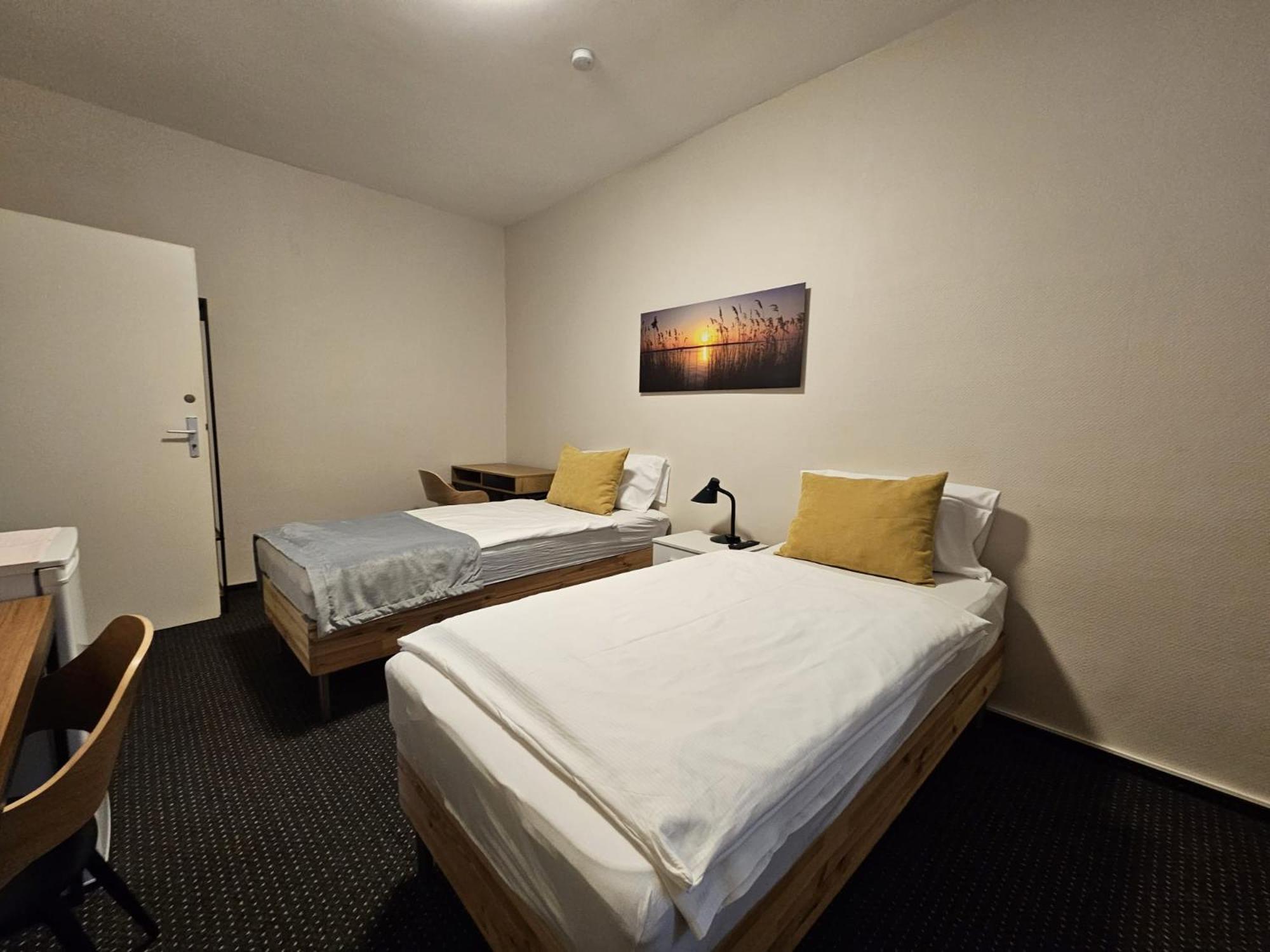 Hotel Haus Isenburg Neu-Isenburg Zewnętrze zdjęcie