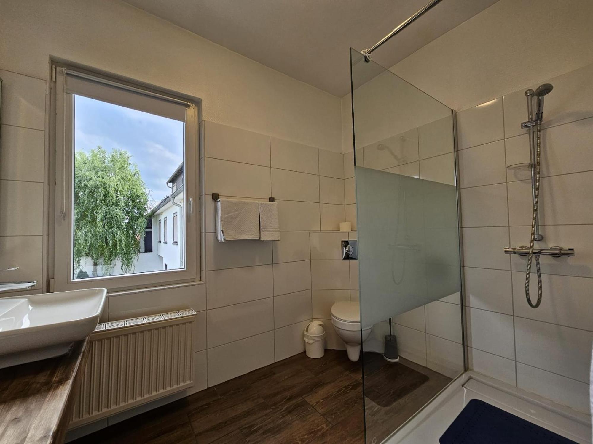 Hotel Haus Isenburg Neu-Isenburg Zewnętrze zdjęcie