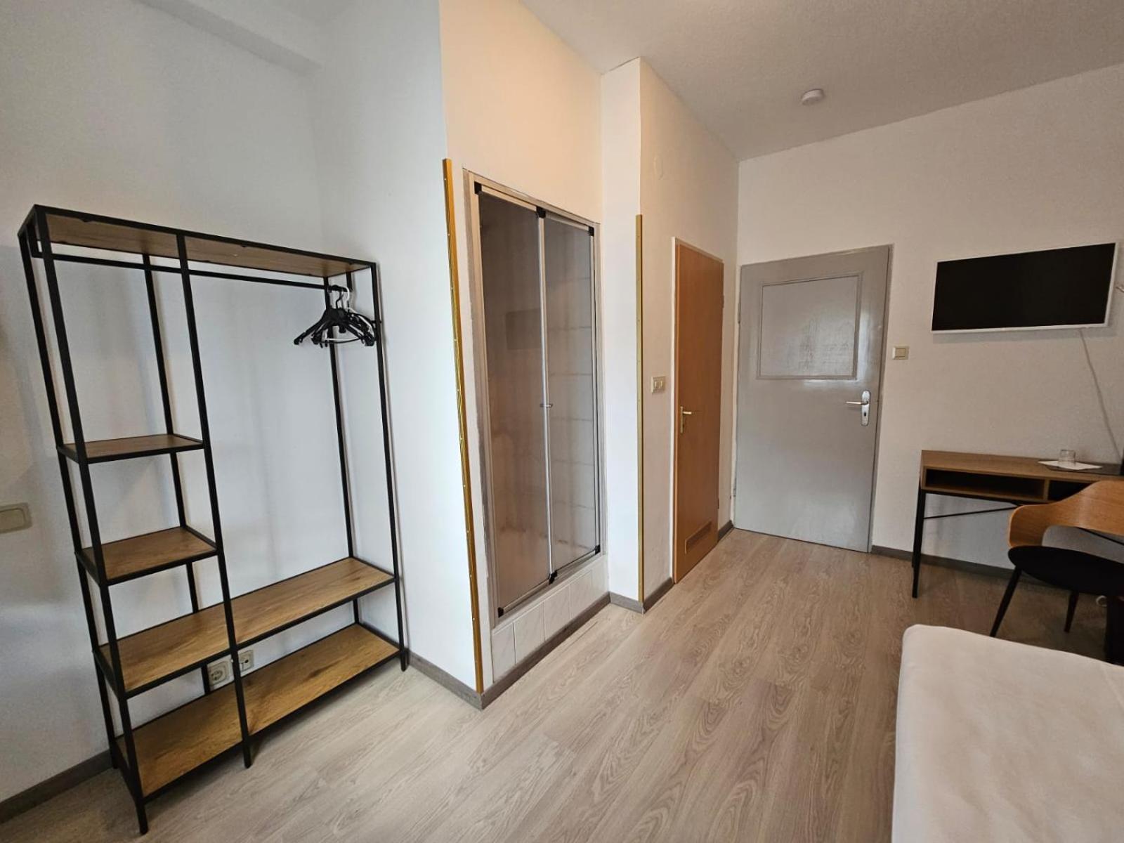 Hotel Haus Isenburg Neu-Isenburg Zewnętrze zdjęcie
